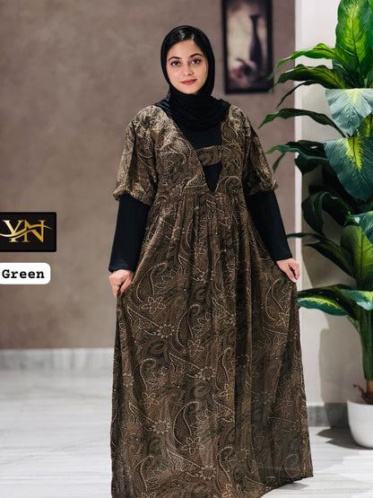 Gown with attached inner
Georgette with lining